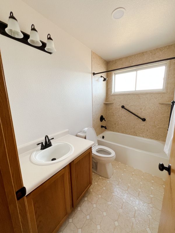 Top Bathroom Remodeling Companies in Brandenburg, KY